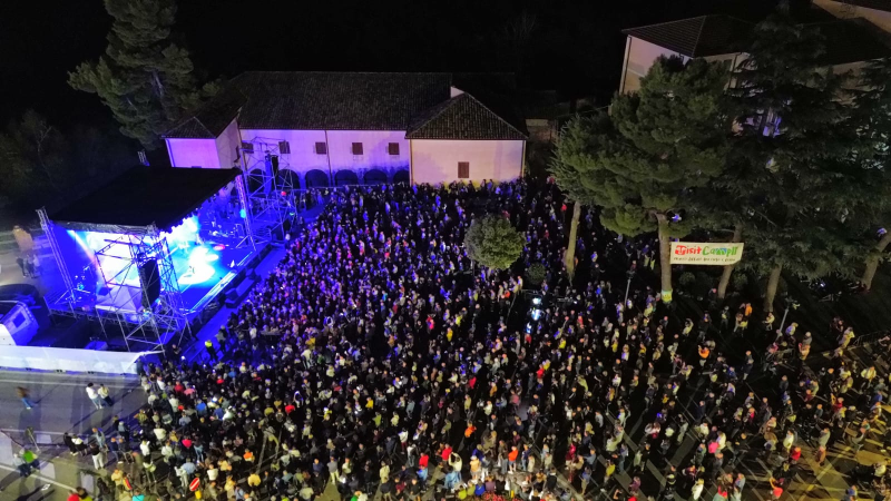 Edoardo Bennato incanta Campli al ritmo del suo rock  - Foto