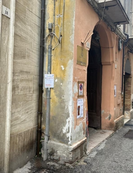 Centro storico senza luce ma c’è solo un avviso: farmacia e altri servizi al buio - Foto