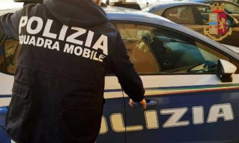 Adescano e sequestrano 4 uomini per estorcere denaro: arrestati 3 nigeriani nel teramano - Foto