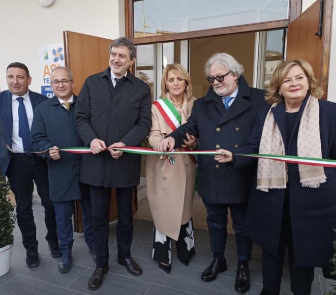 Inaugurato il primo punto di erogazione Asl a Castel Castagna - Foto