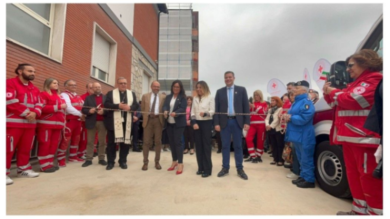 Dopo cinque mesi dall'inaugurazione la Croce Rossa di Teramo è ancora nella vecchia sede - Foto