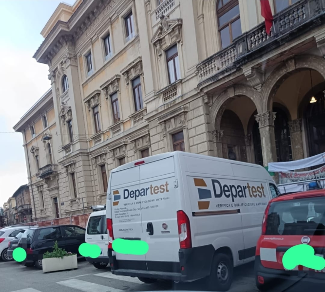 Teramo. Iniziate le analisi endoscopiche al Delfico per l'istanza del dissequestro - Foto