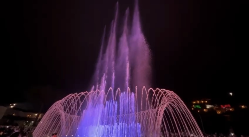 Ecco gli orari degli spettacoli della bellissima fontana danzante di Montorio - Foto