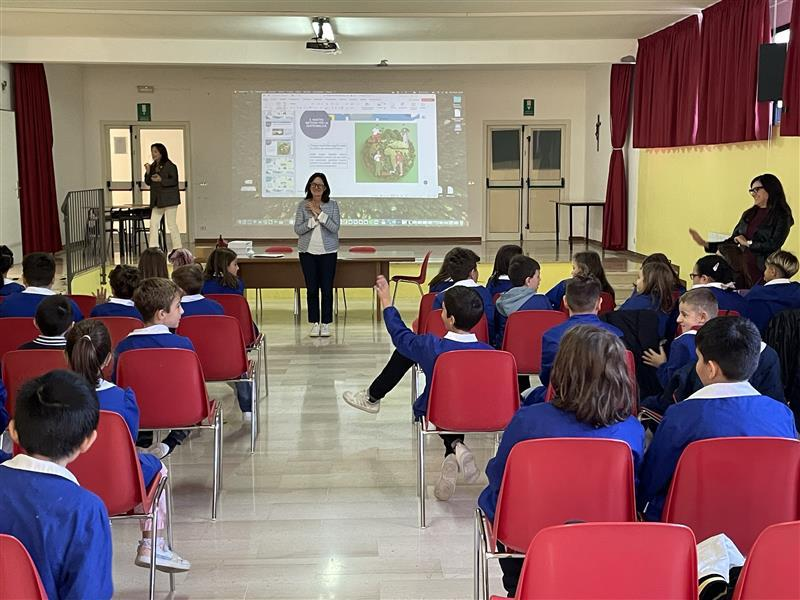 Italgas porta i temi dell’energia nella scuola di Campli - Foto