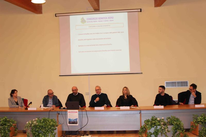 Presentato all'IIS Alessandrini Marino di Teramo il nuovo indirizzo di studio G.A.R.A. - Foto