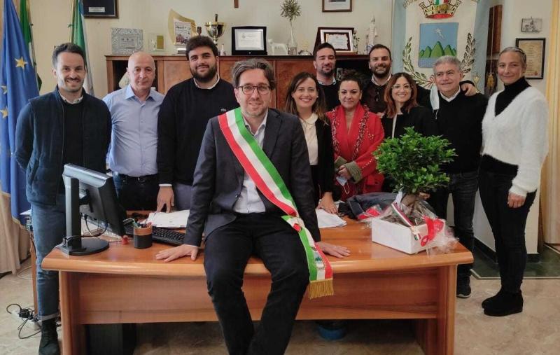 Roseto. Sul nuovo regolamento del consiglio comunale sono tutti contro Di Giuseppe - Foto