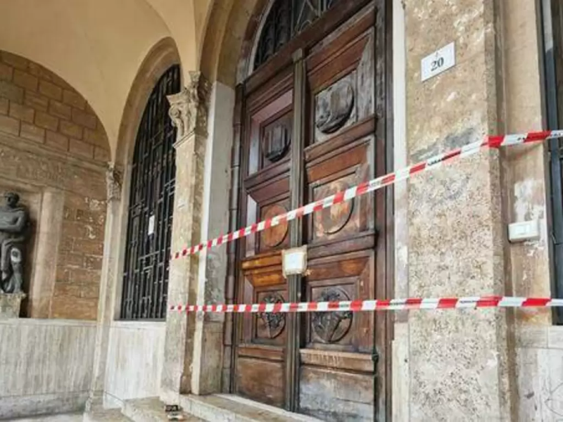 Consiglio Comunale straordinario per l’emergenza scolastica a Teramo - Foto