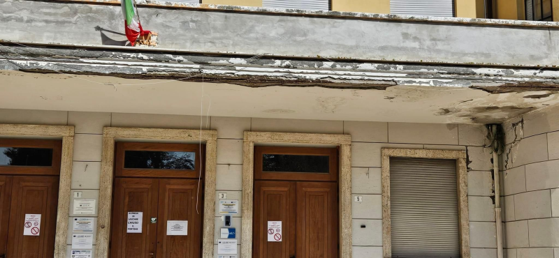 Sicurezza scolastica ad Atri: gravi criticità nei cantieri e negli impianti - Foto