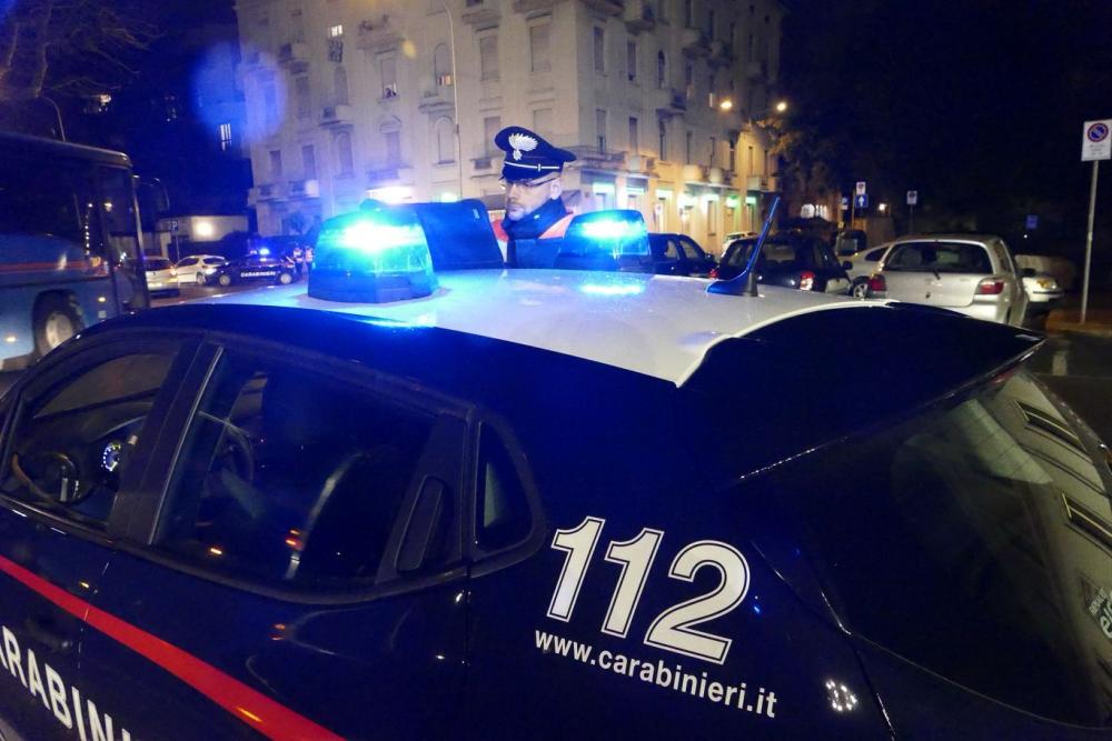 Teramo. Ubriaca danneggia un locale, poi aggredisce con morsi e sputi i carabinieri - Foto