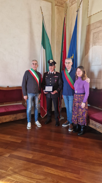 Il Carabiniere di origini atriane Lorenzo Marcone va in pensione, gli auguri dell'amministrazione - Foto