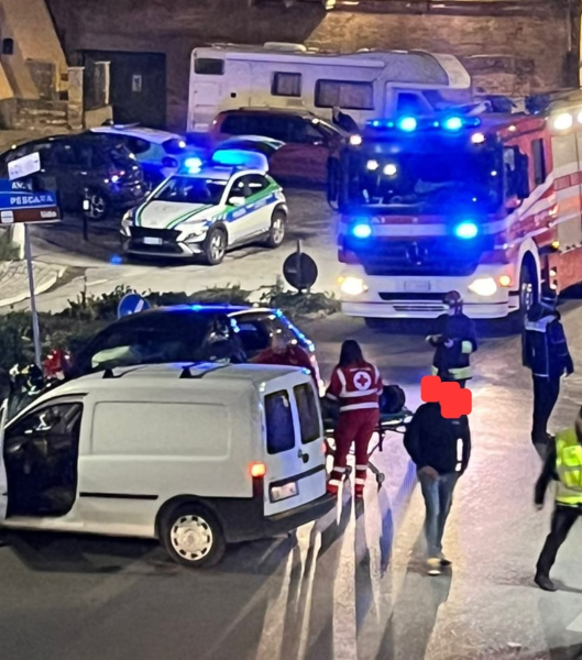 Incidente a Giulianova alta, nulla di grave per i due conducenti ma traffico rallentato - Foto