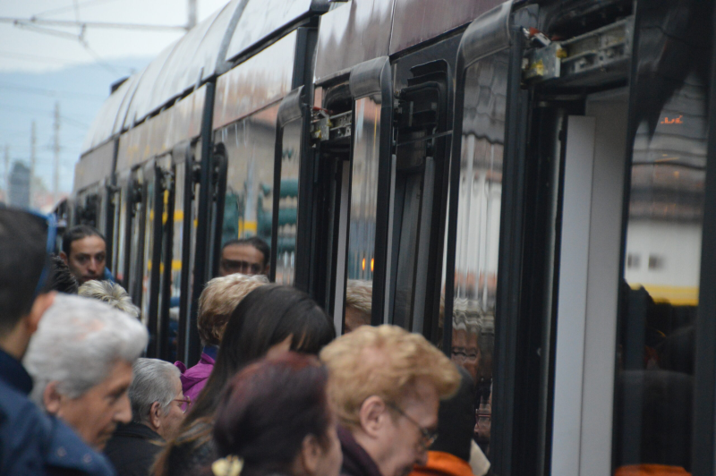 Trasporti nel caos: gennaio nero tra scioperi di treni, bus e traghetti - Foto