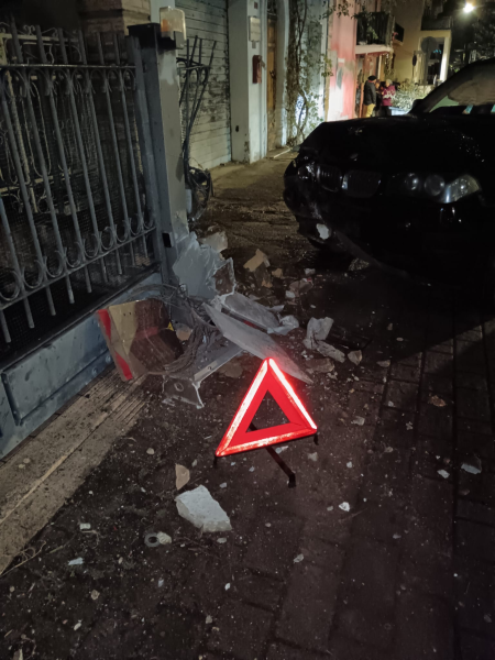 Villa Rosa. Perde il controllo dell'auto su viale Roma: BMW finisce contro un muro - Foto