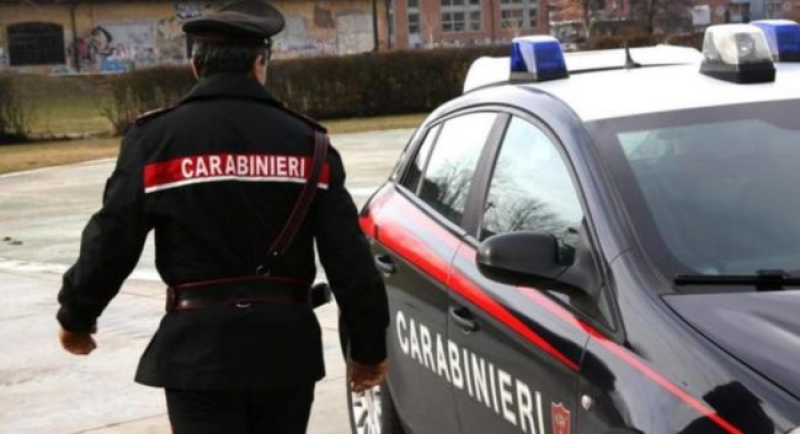 Dramma evitato a Spoltore: giovane si chiude in casa e minaccia di far esplodere l'appartamento - Foto