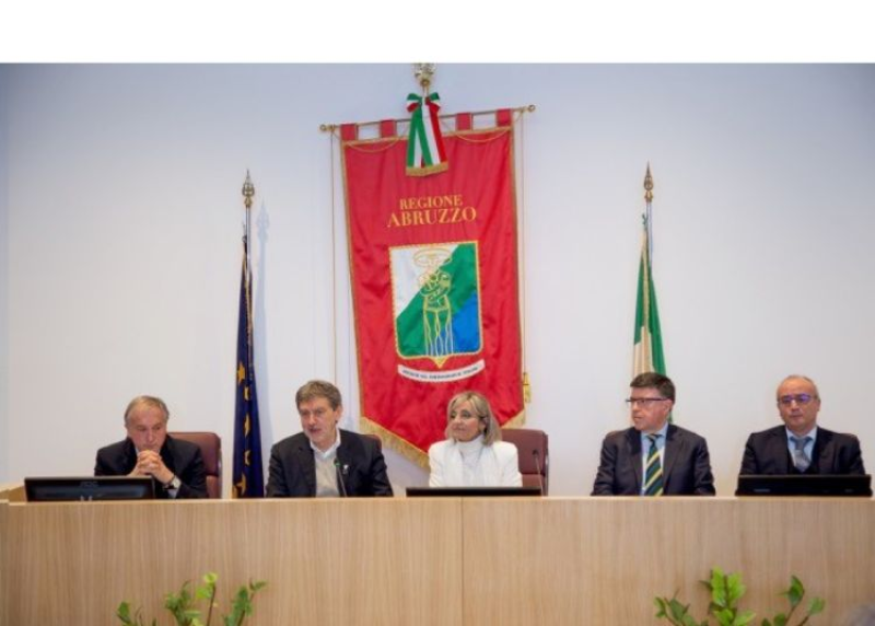 Marsilio e Magnacca, l'Abruzzo pronto alla sfida aerospaziale - Foto