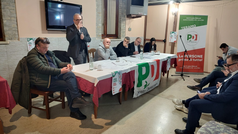 Pasquale Argento eletto segretario del PD Pineto - Foto