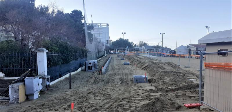 Silvi. Sono iniziati i lavori di realizzazione del primo stralcio della passeggiata sul mare - Foto