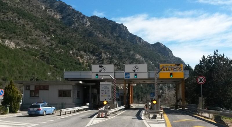 A25. Chiusura notturna alternata delle rampe di Bussi/Popoli per ispezioni - Foto